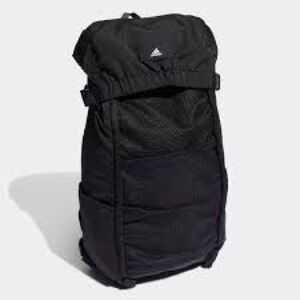 Adidas Black Wind Yoga Backpack 🎒17.5 litres